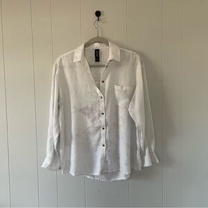 Agnes & Dora Classic White Button Down Shirt